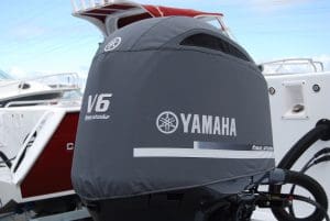 Yamaha 4.2l V6 vented outboard cover