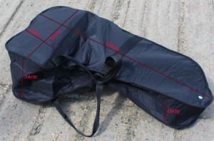 Portable outboard carry bag. 