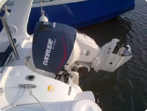 200 ETec Splash vented outboard cover.