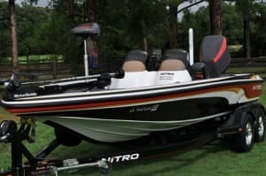 Mercury Optimax  vented outboard Splash cover 
